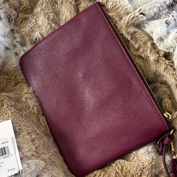 Coach Dark Berry Wristlet RARE - Picture 2 of 7
